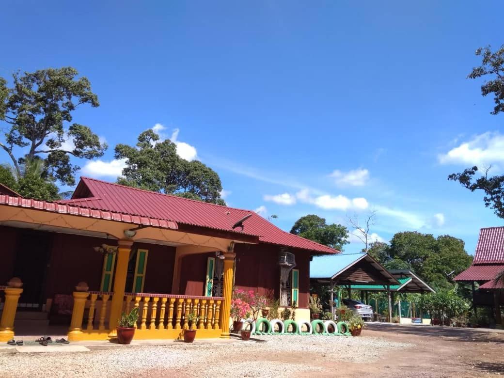 Homestay Warisan Bonda Masjid Tanah/Melaka Luaran gambar