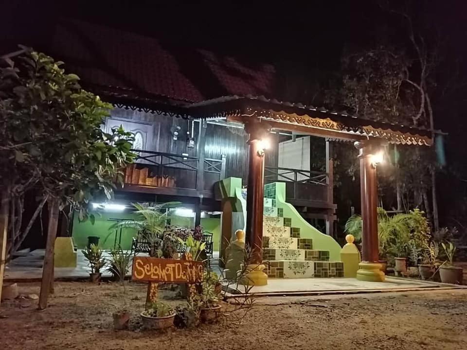 Homestay Warisan Bonda Masjid Tanah/Melaka Luaran gambar