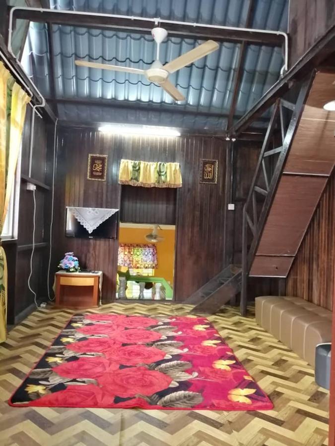 Homestay Warisan Bonda Masjid Tanah/Melaka Luaran gambar